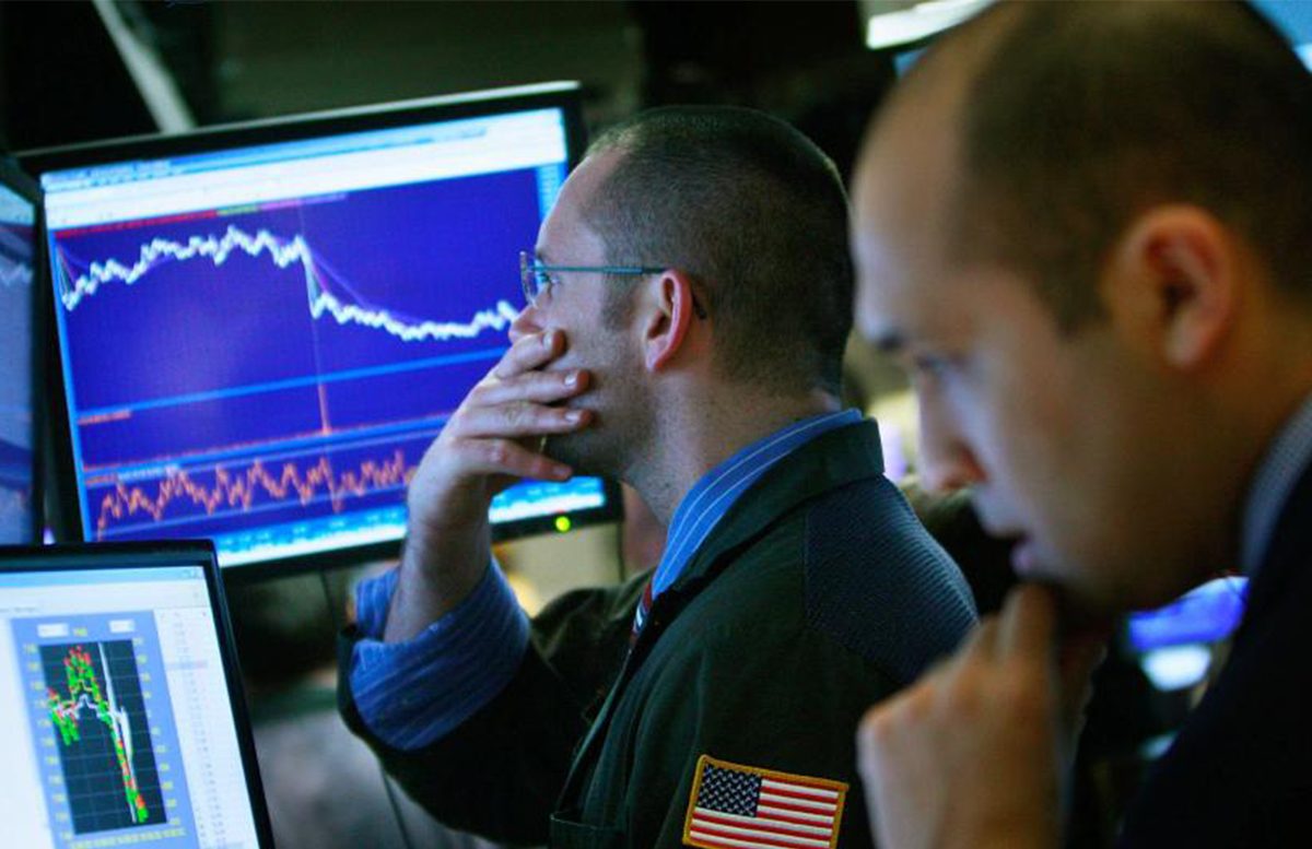 الأسواق تتهاوى بسبب كورونا.. هل يأمر ترامب بإغلاق البورصة؟ وكم مرة اضطرت أمريكا لذلك؟