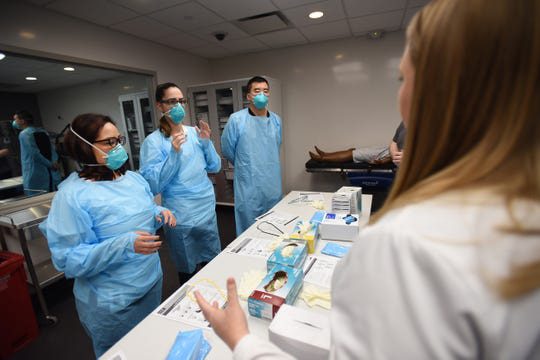 “العالم لا يزال يجهل جوانب واسعة عن كورونا”.. علماء: 5 أسئلة لا تزال تحيرنا عن الفيروس