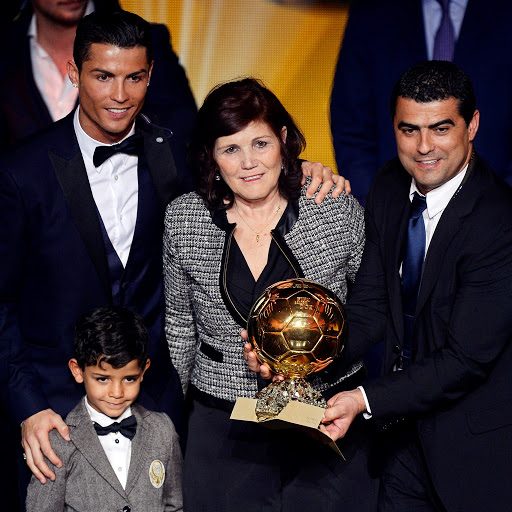 رونالدو رد على طلب والدته بكلمة واحدة (رويترز)