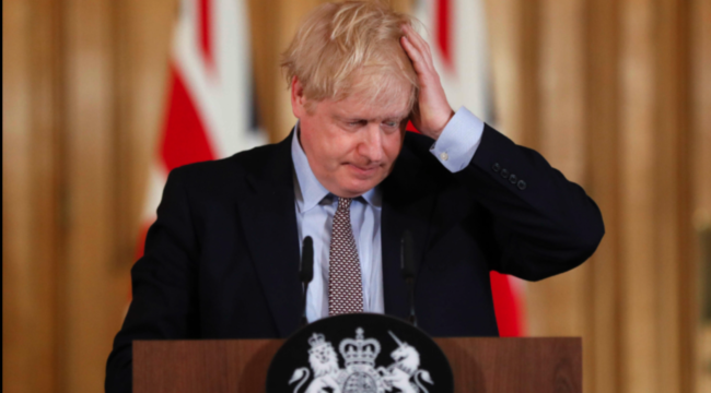 جونسون يلعب بالنار مع الصين.. وعد بمنح مواطني هونغ كونغ الجنسية البريطانية