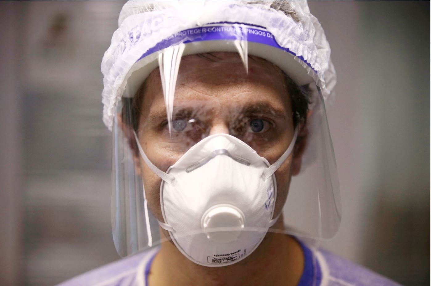 من قلب المعركة أكتب لكم: كبار السن يطلبون الموت بسلام ونحن يقتلنا الإرهاق