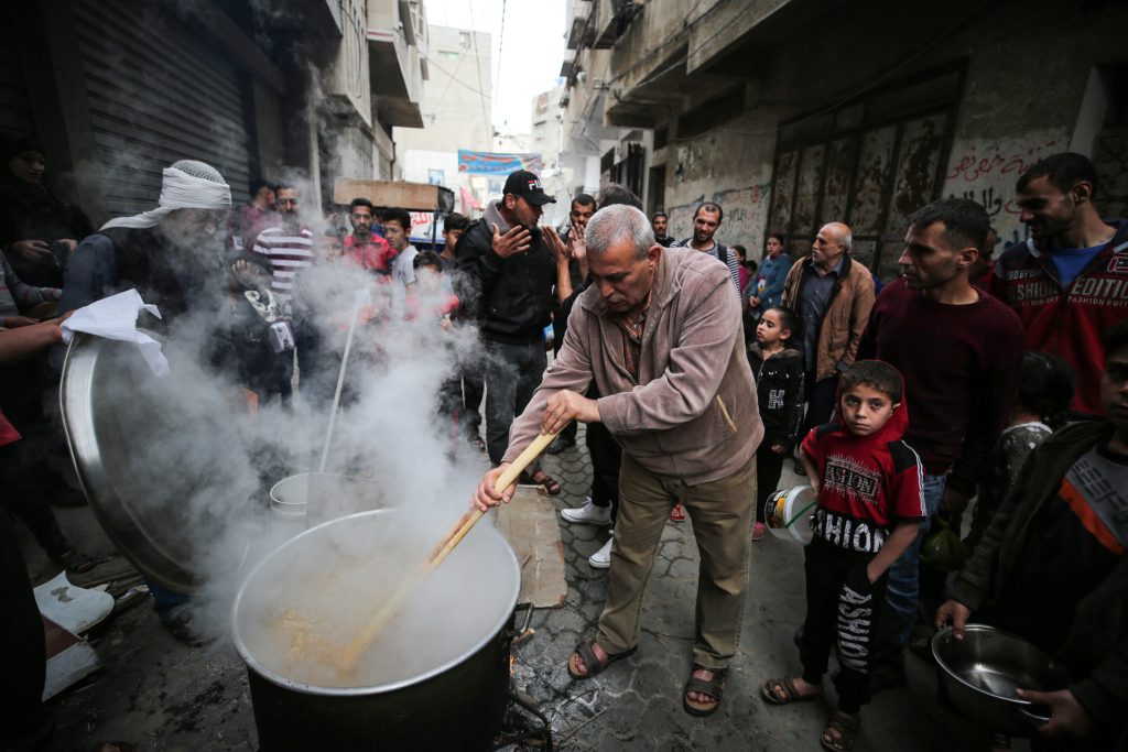 تعايش المسيحيين والمسلمين بفلسطين