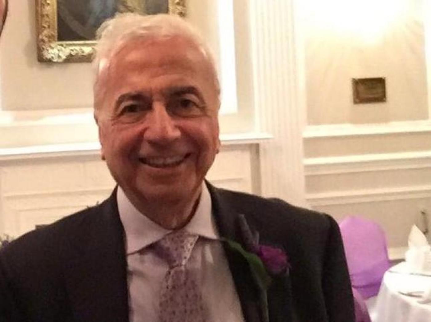 وفاة طبيب بريطاني من أصل مصري بعد إصابته بكورونا.. انتقلت له العدوى أثناء عمله بالمستشفى