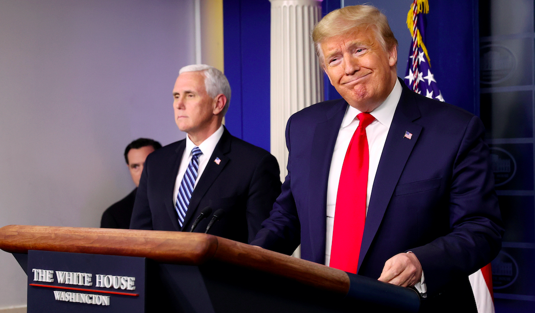 “مليئة بالمعلومات المغلوطة”.. حلفاء لترامب: مؤتمراته اليومية عن كورونا قد تضر بفرصته في الانتخابات