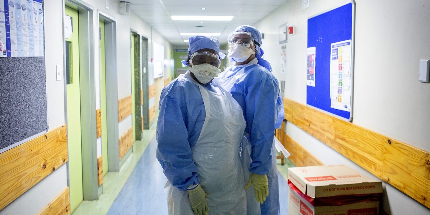 استعينوا برجال الدين واحموا الأطباء.. ما نصائح إفريقيا للعالم في حرب كورونا؟