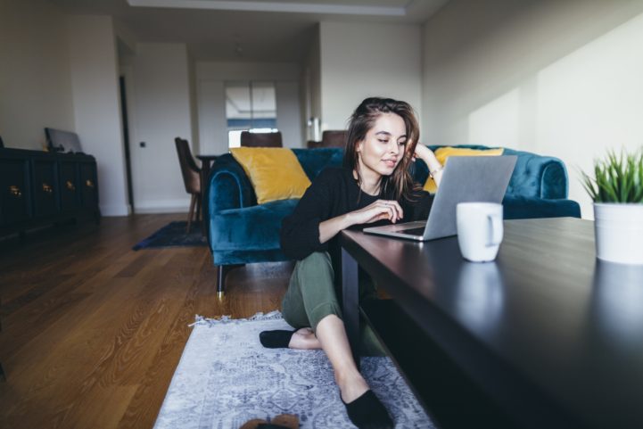 istock\ العمل من المنزل