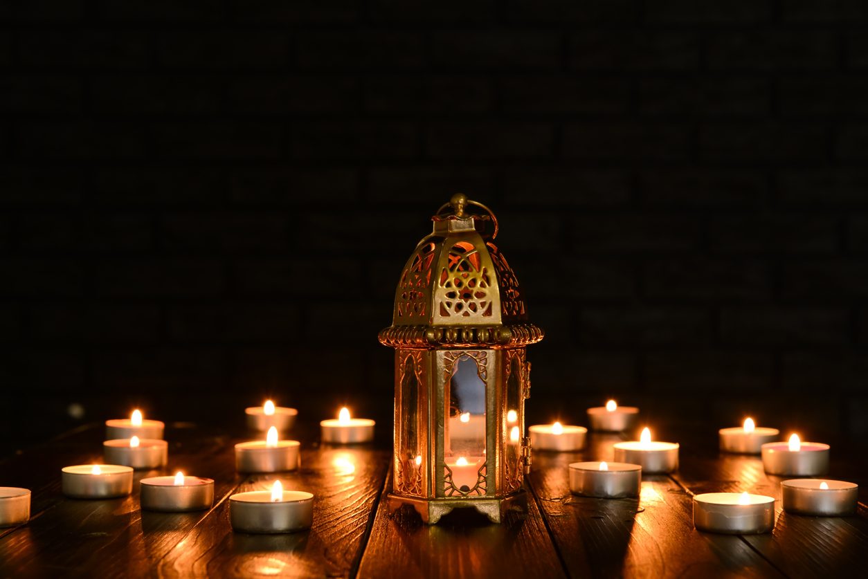لماذا يرتبط الفانوس برمضان؟ القصة تعود إلى عصر الدولة الفاطمية في مصر