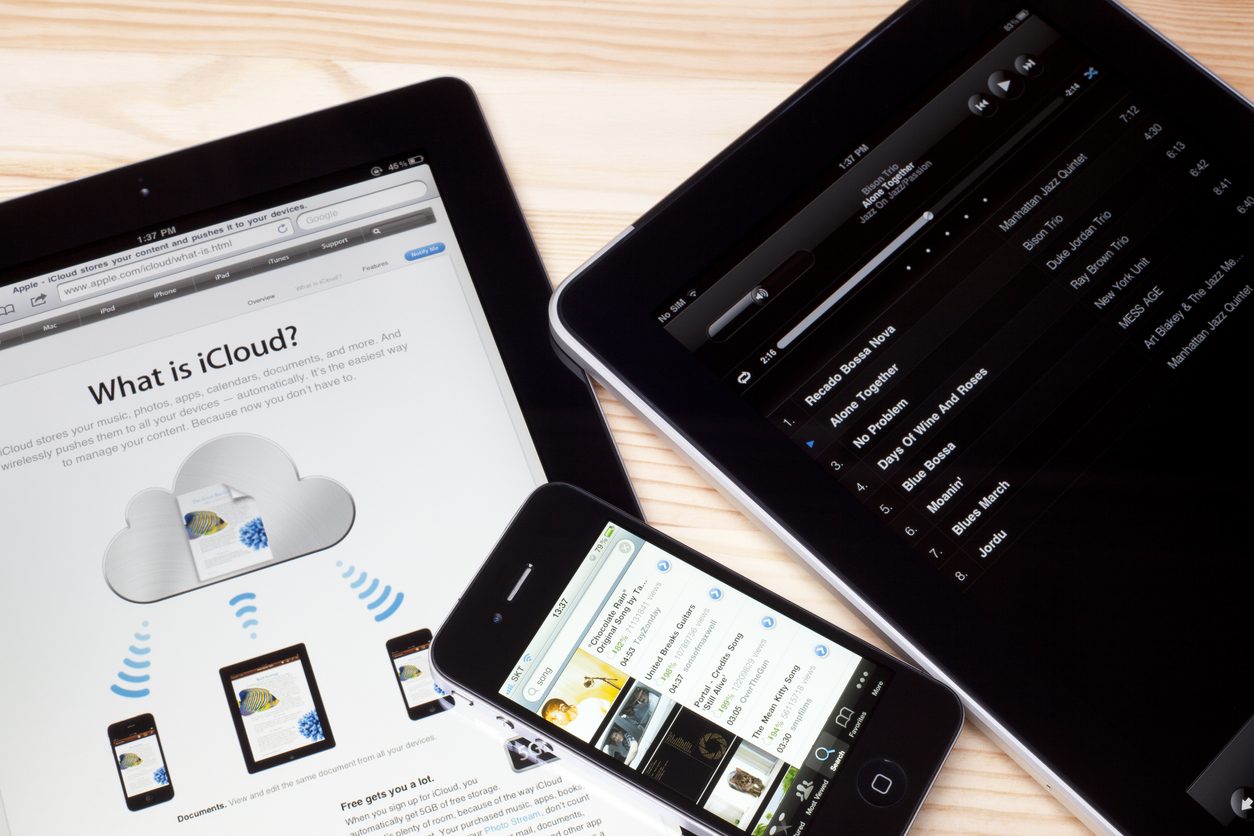 حذف الصور من هاتف iPhone،