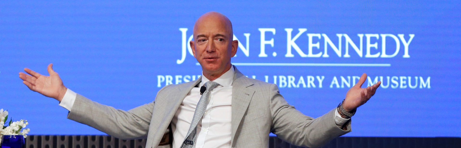 الرابحون من كارثة كورونا! كيف حقق رجال أعمال أمريكيون ثروة قيمتها 308 مليارات دولار بعد الوباء؟