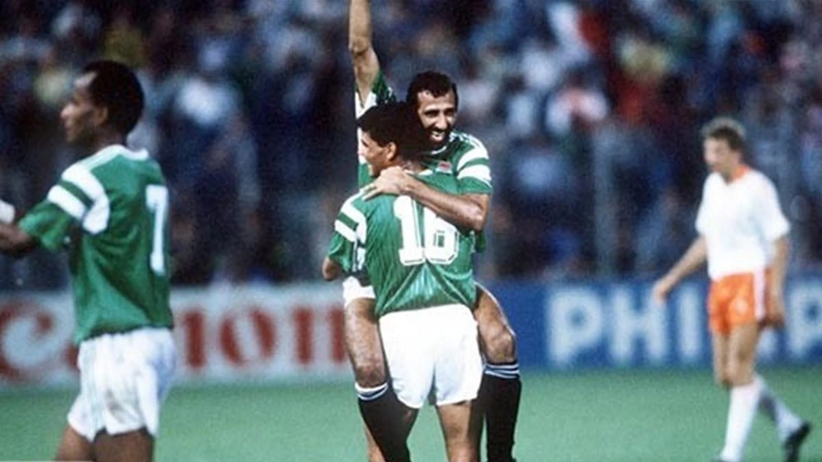 هدف مجدي عبدالغني في هولندا أشهر لقطات مشاركة مصر في مونديال 90 (فيديو)