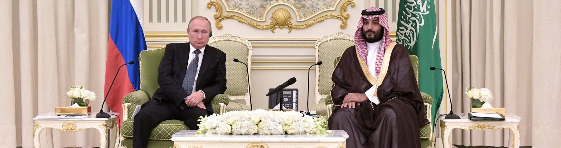 السعودية تهاجم تصريحات لبوتين عن النفط.. البلدان يتبادلان الاتهامات بإشعال حرب الأسعار