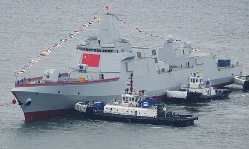 تزن 40 ألف طن، واستغرق بناؤها شهوراً فقط.. الصين تطلق سفينتها الحربية منافسةً لأمريكا