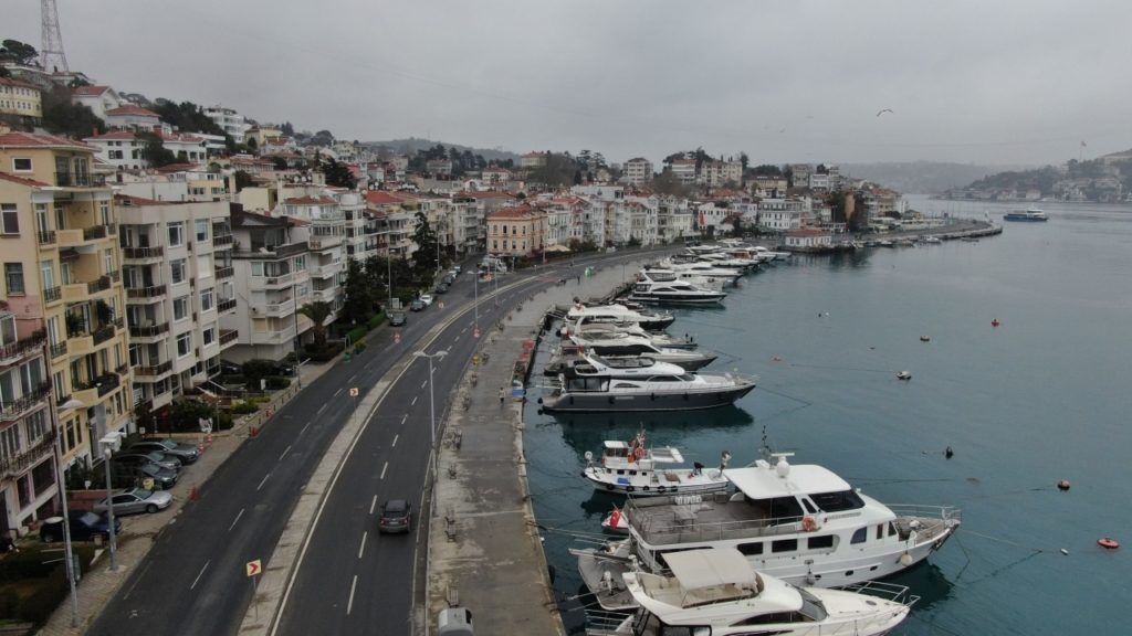 الهياكل الصناعية حلّت محل أكثر من نصف السواحل في هذه المدن/ الأناضول