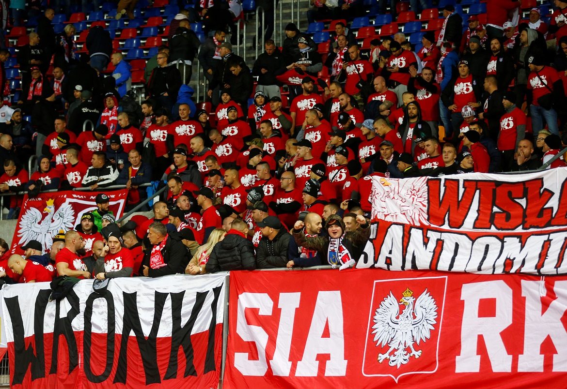 الدوري البولندي سيعود بحضور الجماهير (رويترز)