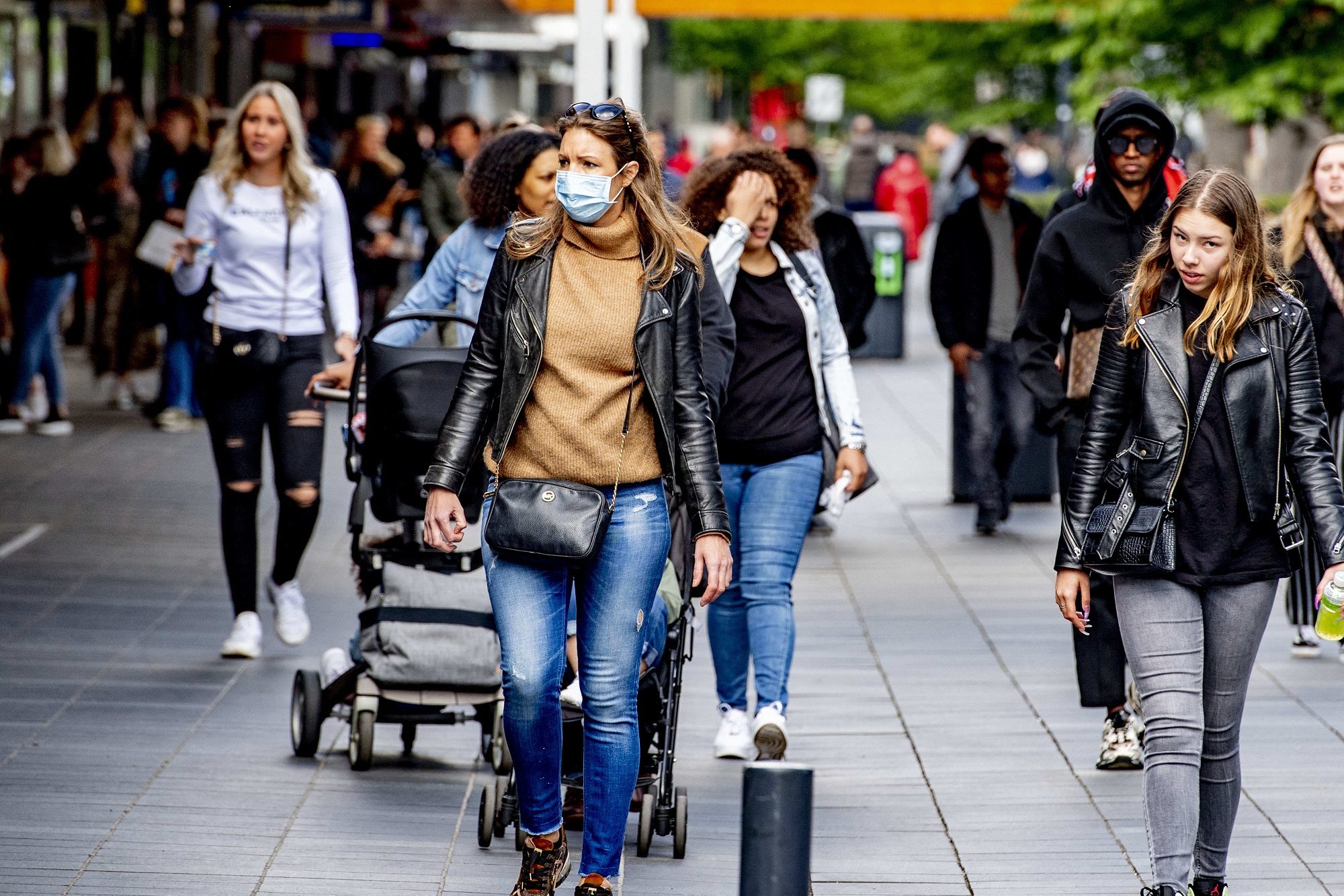 10 أضعاف الأرقام المُعلنة! دراسة تفاجئ الألمان: عدد المصابين بكورونا في البلاد 1.8 مليون