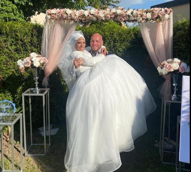 الصورة لهما من صفحته في فيسبوك