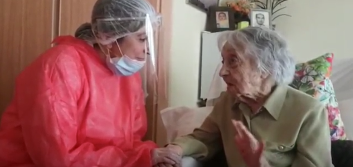 عاصرت إنفلونزا 1918 وحربين عالميتين.. أكبر مسنة بإسبانيا نجت من كورونا: نعاني من تهميش المجتمع لنا