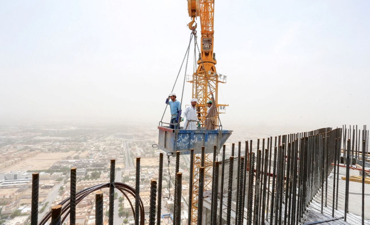 خطط ولي العهد محمد بن سلمان لتنويع اقتصاد السعودية بالسياحة والحفلات الجاذبة ستتقلص
