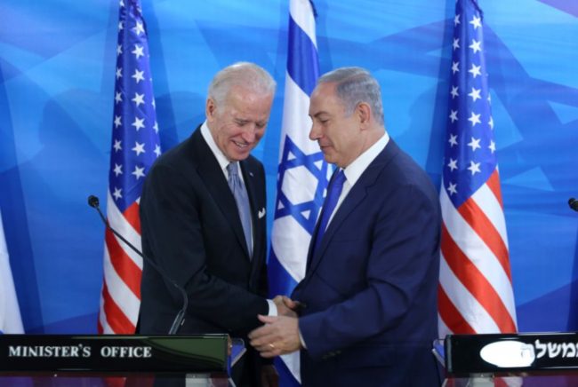 “سيعطيهم آملاً محدوداً”.. لماذا لا يجب أن يتفاءل الفلسطينيون كثيراً بجو بايدن إذا أصبح رئيساً لأمريكا؟