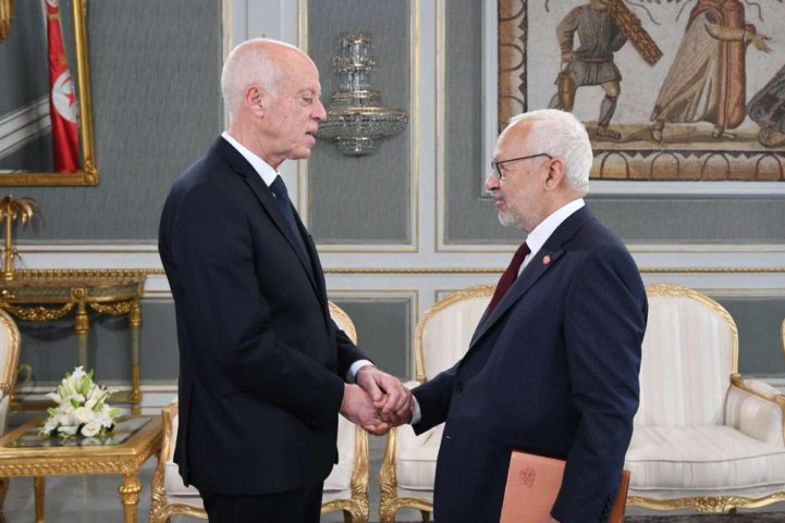 سجن سياسيين بارزين قبل الانتخابات الرئاسية/ رويترز