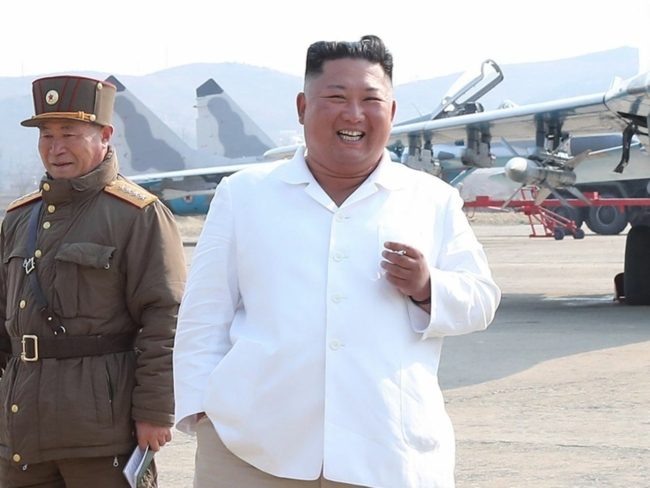 كيم يعود ليشغل العالم.. رئيس كوريا الشمالية عزل مدير الاستخبارات وأقال حارسه الشخصي ثم اختفى!