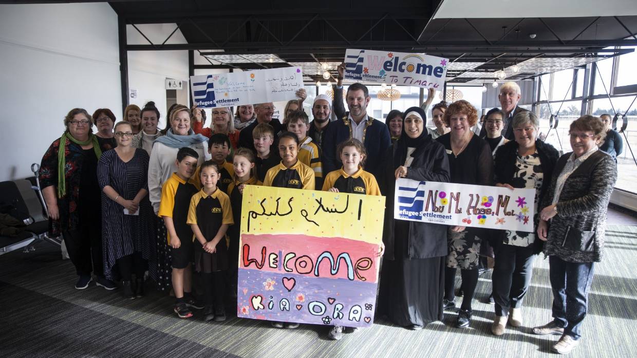 مقاطعة نيوزيلندية تستقبل أول عائلتين من اللاجئين السوريين.. استقبال حافل والمزيد من الأُسر في الطريق