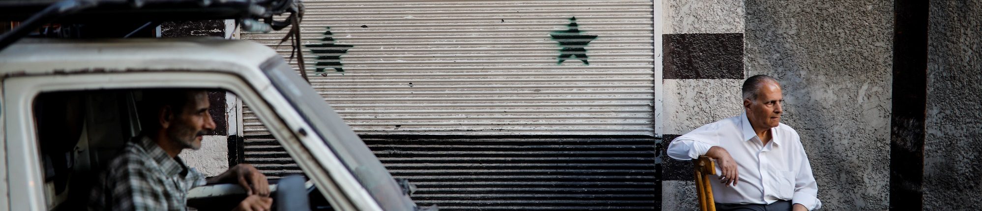 انهيار تاريخي لليرة السورية قبل تطبيق قانون “قيصر”.. نظام الأسد يعجز عن إيقافه والغضب يتزايد