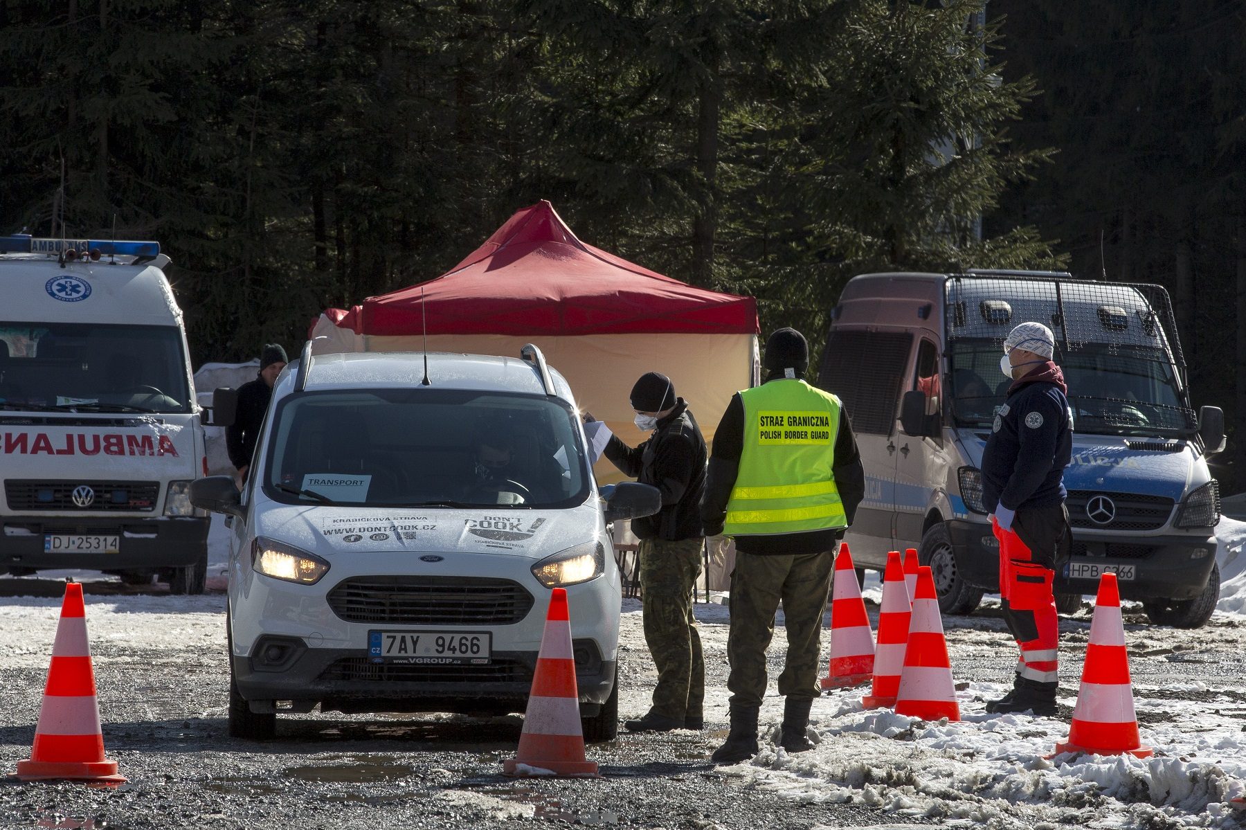 “غزو بالخطأ” لدولة أوروبية.. بولندا تعترف بأن جنودها دخلوا لـ”فترة وجيزة” الأراضي التشيكية
