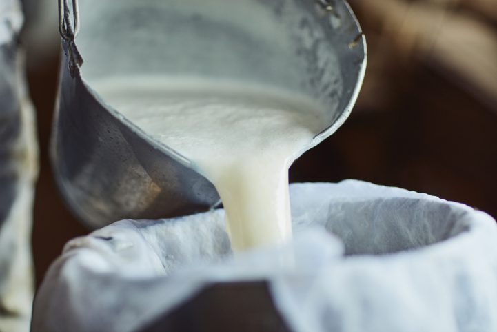 istock\ فوائد الحليب