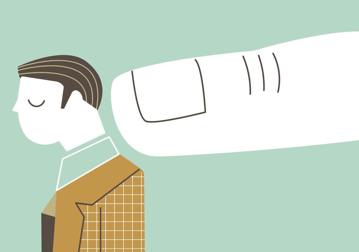 جلد الذات.. ما الأسباب التي تجعلنا نقلل من شأن أنفسنا ولا نتوقف عن لومها؟