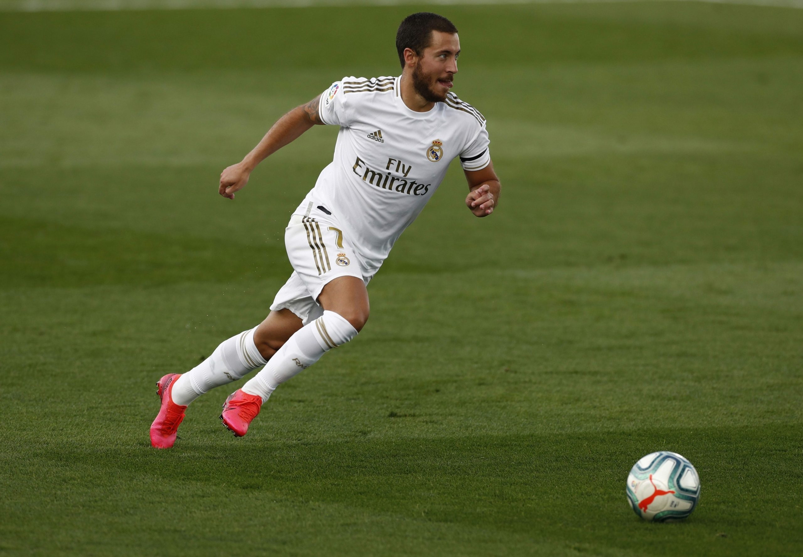 هازارد حُر وبرشلونة بطريقة جديدة.. تحليل عودة الكبار إلى الليغا