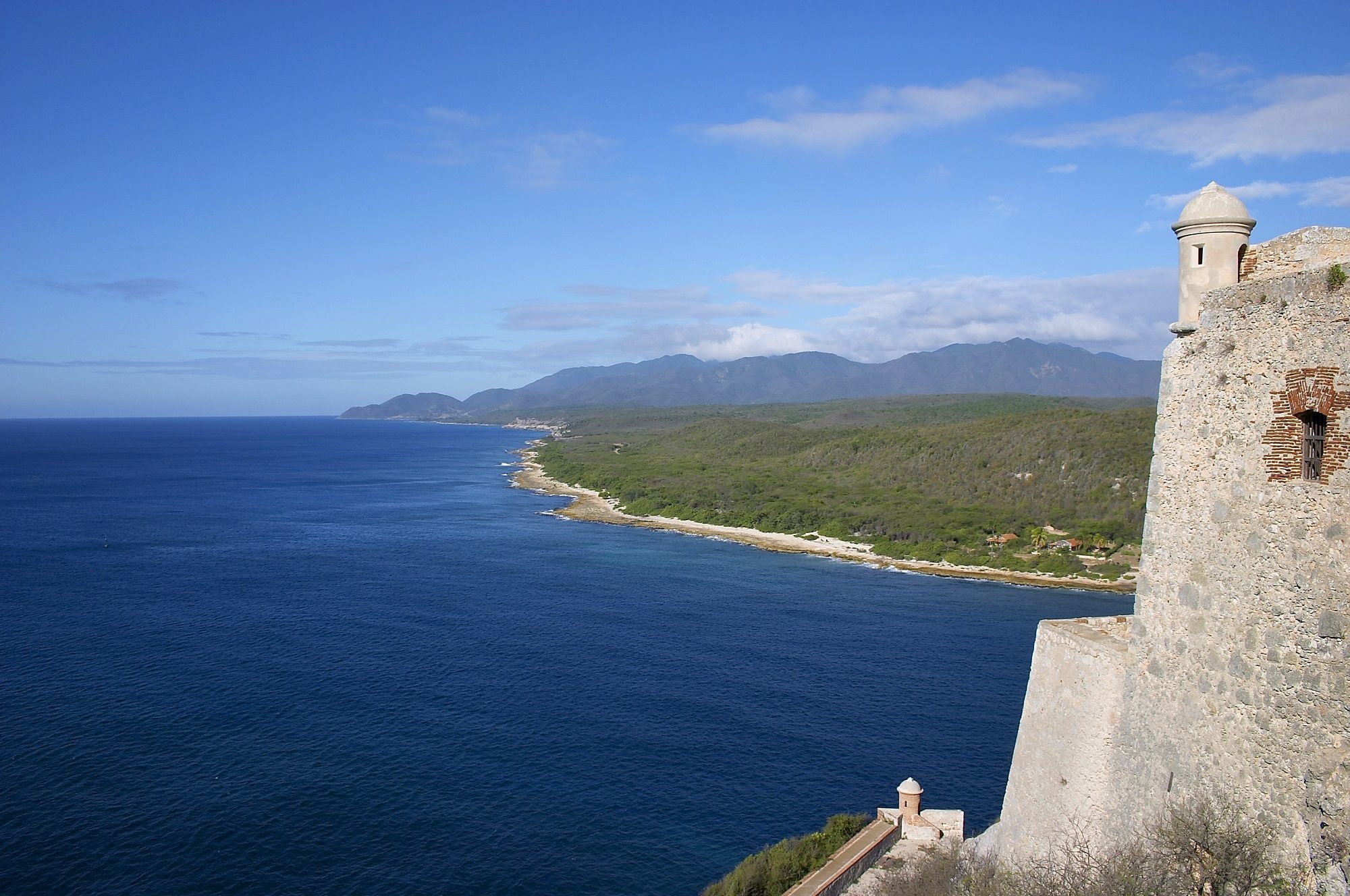 بعد أن عرضت العام الماضي 700 دولار شهرياً للوافدين إليها.. بلدة إيطالية تقدم هدية مغرية لمن يزورها