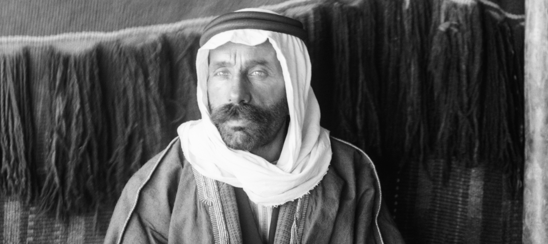 يعد سلطان باشا الأطرش أحد أشهر الشخصيات الدرزية التي أنجبتها محافظة السويداء السورية (Wikipedia)