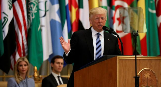 “أعمدة أمريكا الأربعة بالشرق الأوسط تتداعى”.. كيف تدهورت علاقة واشنطن مع أكبر حلفائها بالمنطقة؟