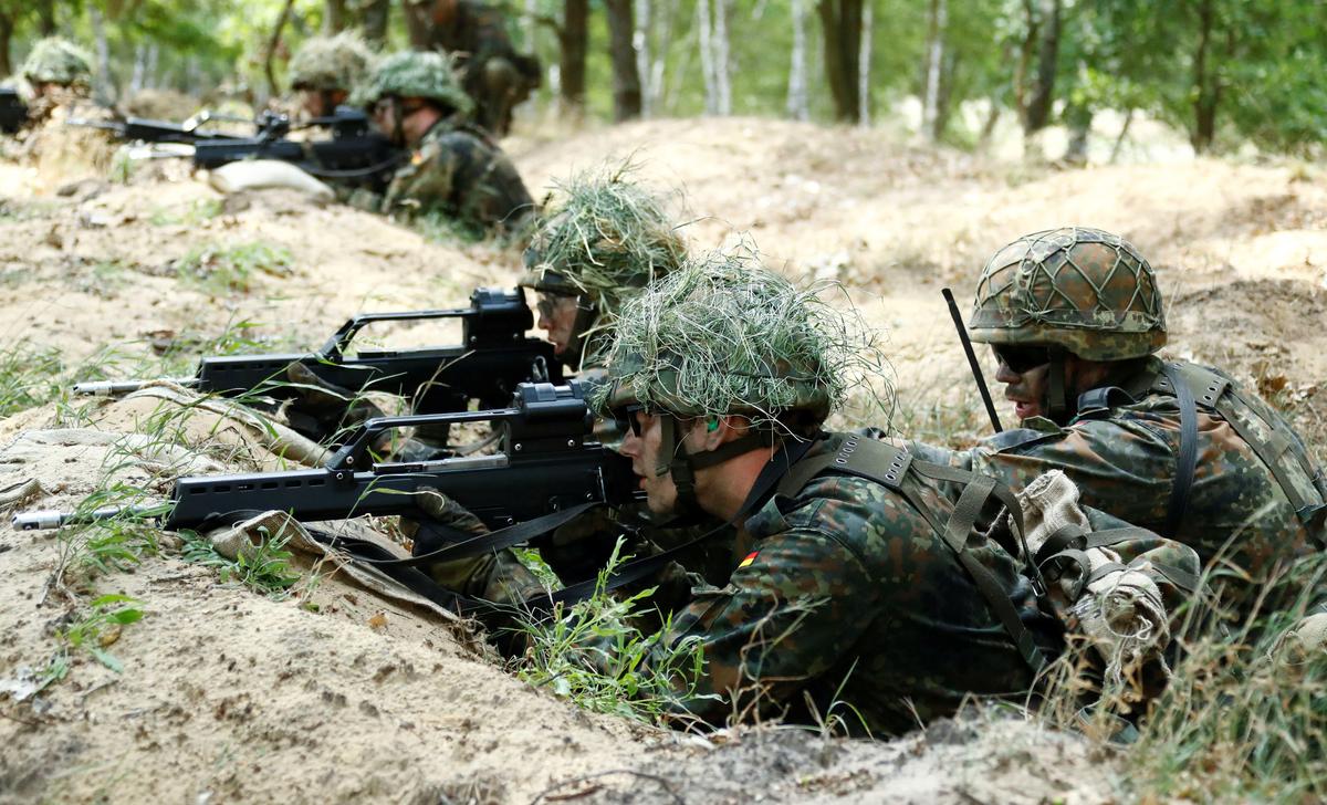 “تحية هتلر بأقوى فرق الجيش الألماني”.. تفاصيل صادمة عن علاقة وحدة كوماندوز سرية باليمين المتطرف