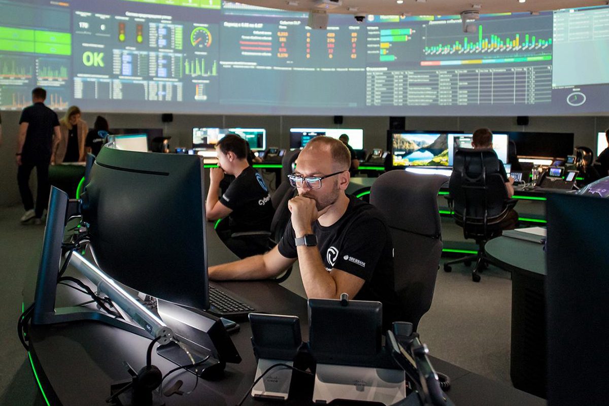 هجمات تشل أنظمة حكومية وأخرى تدمر منشآت نووية.. جائحة كورونا تنبئ بحروب سيبرانية طاحنة حول العالم