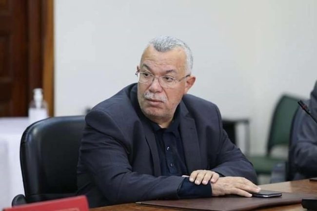 قضاء تونس يأمر بسجن نائب رئيس “النهضة”.. السلطات اتهمته بـ”منح الجنسية لأجانب متورطين بقضايا إرهاب”