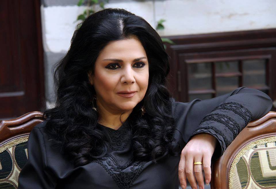 بعد غياب لـ30 عاماً.. صباح الجزائري تتكلم عن حياتها الخاصة: أنا من طلبت يد زوجي