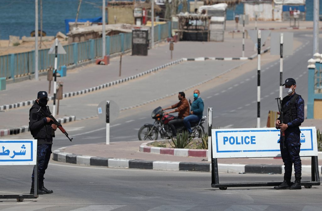 “تنفذ أعمالاً تخريبية”.. داخلية غزة تعلن تفكيك “خلية” توجِّهها تل أبيب داخل القطاع