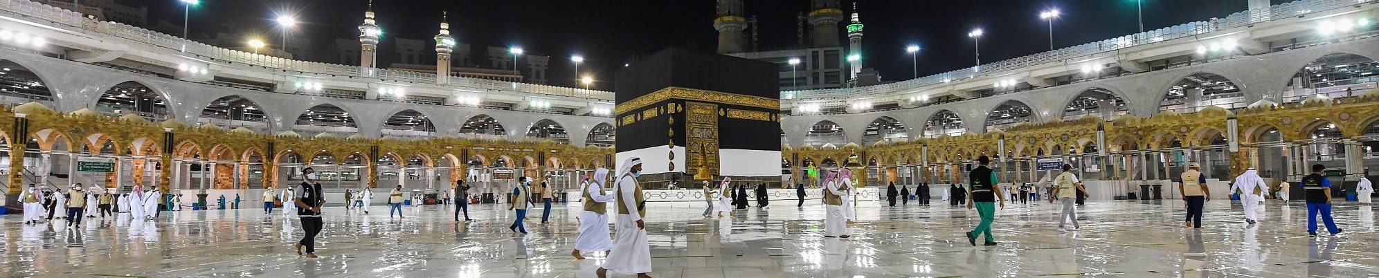 بدء مناسك الحج في مكة.. إجراءات غير مسبوقة بسبب كورونا، وخيبة أمل من طريقة انتقاء الحجاج