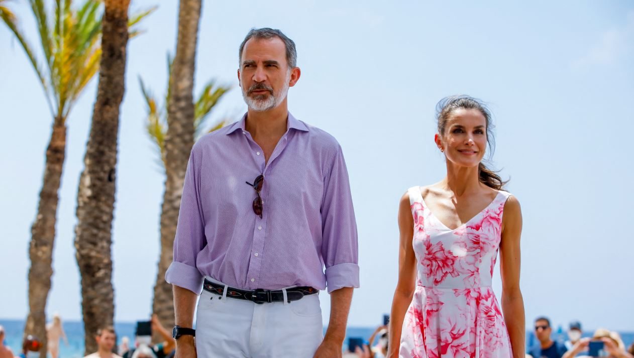 الملك فيليبي مع زوجته