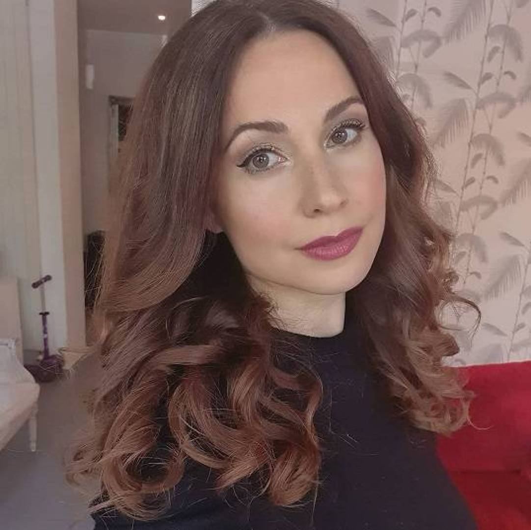 بعد أن أثارت جدلاً بآخر ظهور لها.. ريا أبي راشد تكشف لجمهورها أسرار فقدانها للوزن (فيديو)