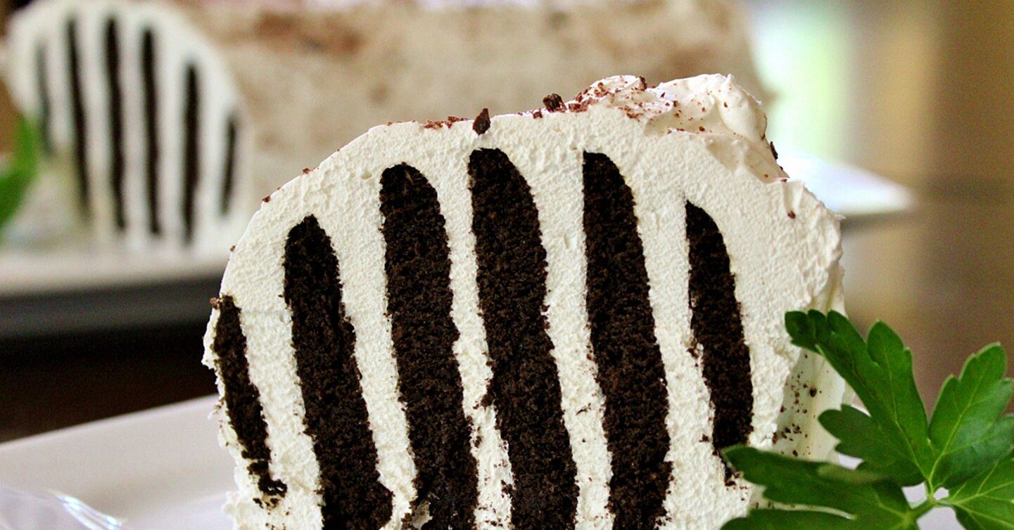 كيك “الحمار الوحشي”.. وصفة سهلة للغاية ومناسبة للجو الحار