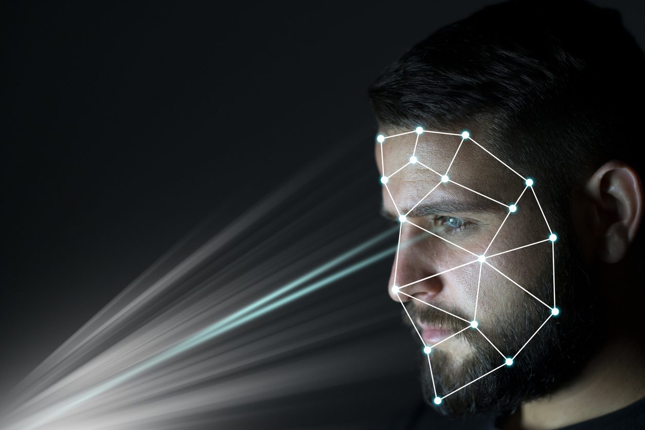 هل يستخدم أحدهم حاسوبي؟ 5 طرق لمعرفة ما إذا كان أحدهم يتلصص عليك