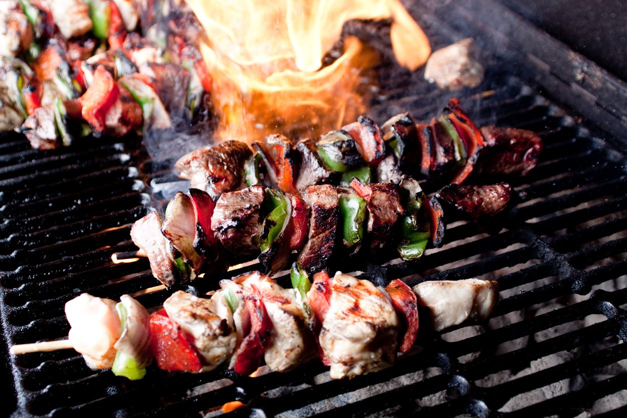 نكهات غريبة في موسم الشواء