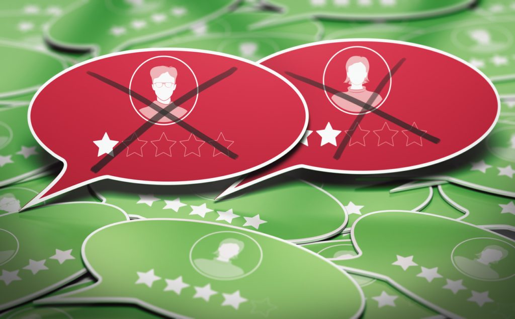 وباء التقييمات الزائفة (ISTOCK)