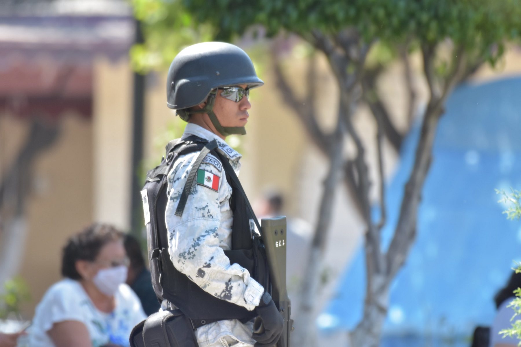 بعد أيام من استعراضه لـ”جيشه”.. إمبراطور المخدرات المكسيكي إل مينشو يشيّد مستشفى خاصاً به