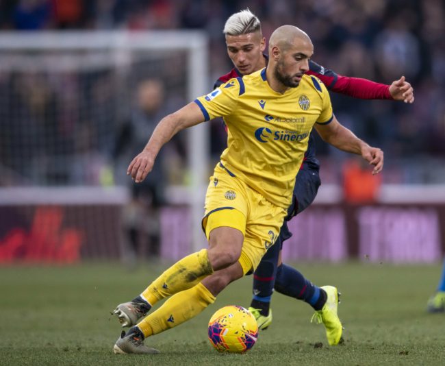 أكثر ذكاء وانضباطاً من شقيقه.. هل يتفوق سفيان أمرابط على أخيه نور الدين في الملاعب؟