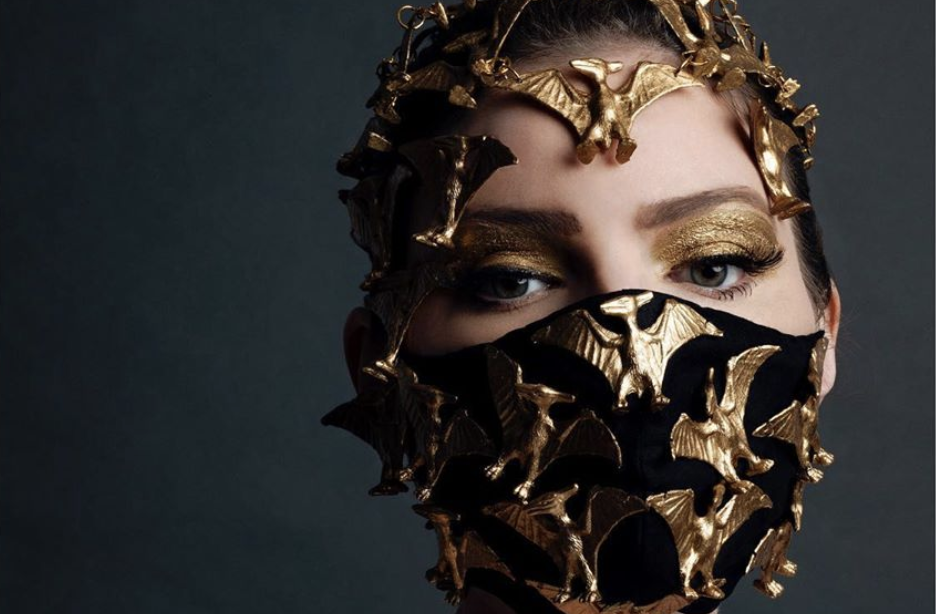 كمامات الأغنياء