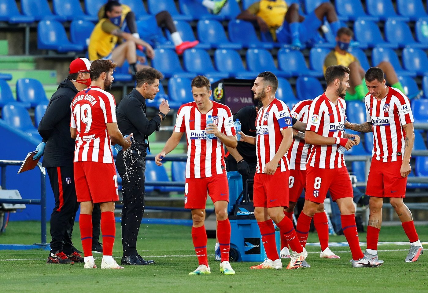 أتلتيكو مدريد يستعد لمواجهة لايبزيغ في دوري الأبطال (رويترز)